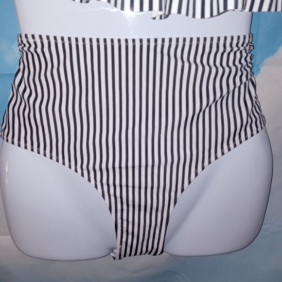 Women’s 2-piece One-shoulder Doubled Ruffled Black & White pinstripe bikini NEW - Picture 7 of 7